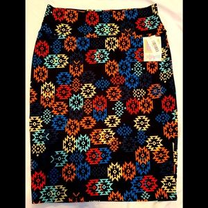 LuLaRoe Cassie